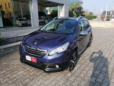 Usato 2015 Peugeot 2008 1.6 Benzin 120 CV (9.900 €)