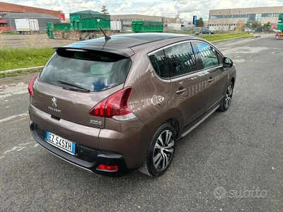 Usato 2015 Peugeot 3008 2.0 El_Hybrid 163 CV (7.000 €)