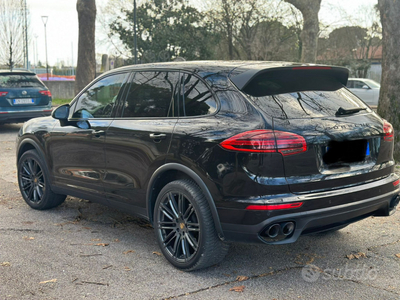 Venduto Porsche Cayenne Cayenne 3.0 D. - auto usate in vendita