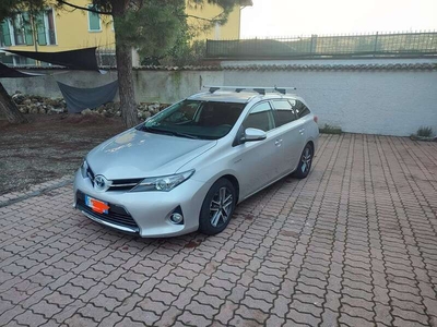 Usato 2015 Toyota Auris Hybrid 1.8 El_Hybrid 99 CV (10.300 €)