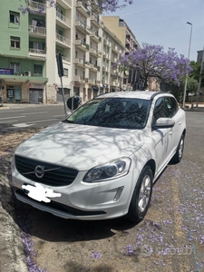 Usato 2015 Volvo XC60 2.4 Diesel 163 CV (16.999 €)