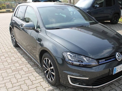 Usato 2015 VW e-Golf 1.4 El_Hybrid 204 CV (18.900 €)