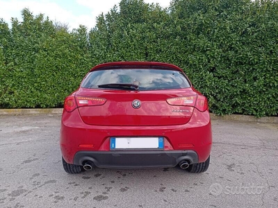 Usato 2016 Alfa Romeo Giulietta 2.0 Diesel 150 CV (10.900 €)