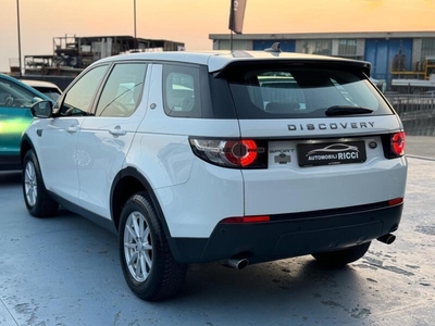 Usato 2016 Land Rover Discovery Sport 2.0 Diesel 150 CV (15.000 €)