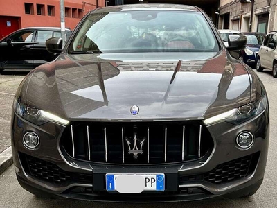 Usato 2016 Maserati Levante 3.0 Diesel 250 CV (37.500 €)
