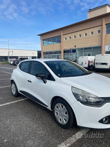 Usato 2016 Renault Clio IV 1.5 Diesel 90 CV (5.500 €)