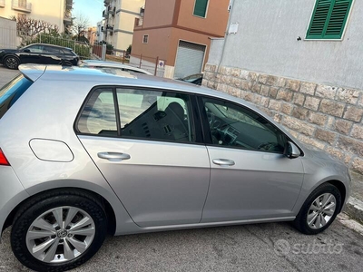 Usato 2016 VW Golf VII 1.6 Diesel 110 CV (12.000 €)