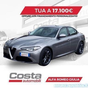 Usato 2017 Alfa Romeo Giulia 2.2 Diesel 150 CV (17.100 €)