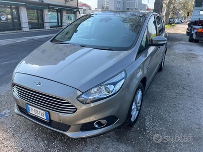 Usato 2017 Ford S-MAX 2.0 Diesel 150 CV (15.200 €)