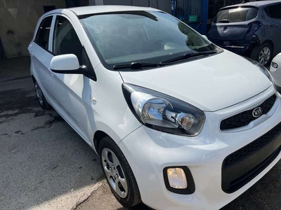 Usato 2017 Kia Picanto 1.0 Benzin 60 CV (8.490 €)