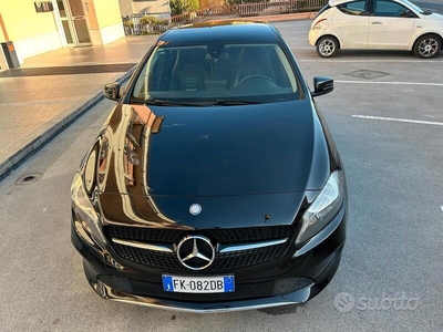Usato 2017 Mercedes A160 1.6 Benzin 102 CV (17.600 €)