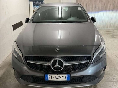 Usato 2017 Mercedes A180 1.5 Diesel 109 CV (17.900 €)