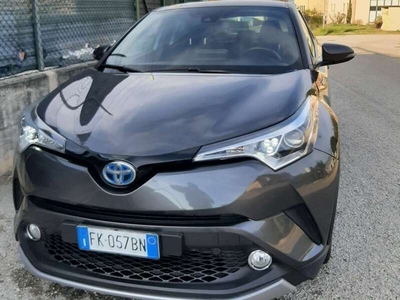 Usato 2017 Toyota C-HR 1.8 El_Benzin 98 CV (17.800 €)