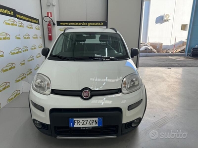 Usato 2018 Fiat Panda Cross 1.2 Diesel 95 CV (14.900 €)