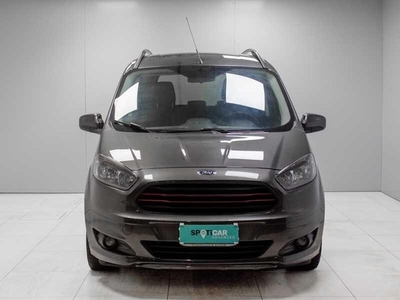 Usato 2018 Ford Tourneo Courier 1.0 Benzin 74 CV (12.900 €)