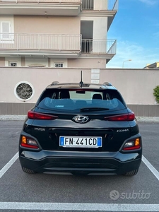 Usato 2018 Hyundai Kona 1.0 Benzin 120 CV (11.000 €)