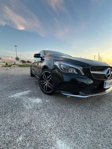 Usato 2018 Mercedes CLA180 Shooting Brake 1.5 Diesel 118 CV (20.000 €)