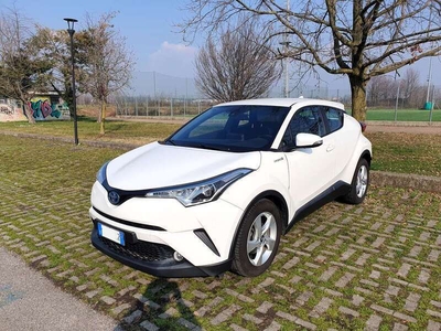 Usato 2018 Toyota C-HR 1.8 El_Benzin 98 CV (16.500 €)