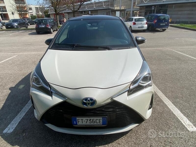 Usato 2018 Toyota Yaris Hybrid 1.5 El_Hybrid 73 CV (14.500 €)