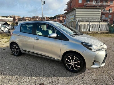 Usato 2018 Toyota Yaris Hybrid El_Hybrid (10.900 €)