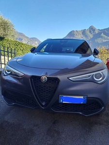 Usato 2019 Alfa Romeo Stelvio 2.0 Benzin 280 CV (33.000 €)