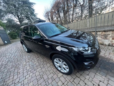 Usato 2019 Land Rover Discovery Sport 2.0 Diesel 150 CV (24.000 €)