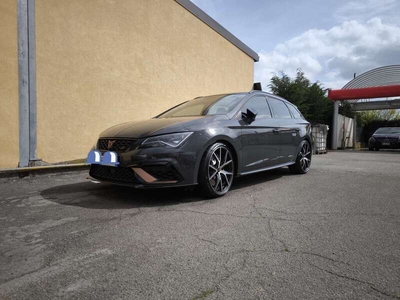 Usato 2019 Seat Leon ST 2.0 Benzin 300 CV (29.900 €)