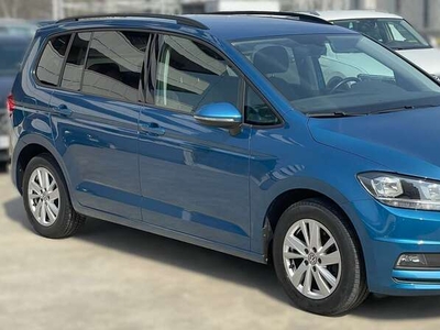 Usato 2019 VW Touran 1.5 Benzin 150 CV (25.400 €)