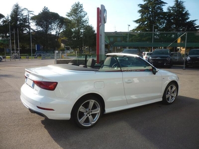 Usato 2020 Audi A3 Cabriolet 1.5 Benzin 150 CV (23.900 €)