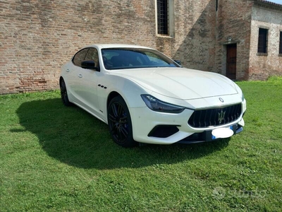 Usato 2020 Maserati Ghibli 2.0 El_Hybrid 330 CV (65.000 €)