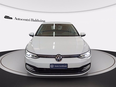 Usato 2020 VW Golf VIII 1.5 Benzin 131 CV (24.900 €)