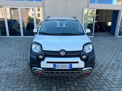 Usato 2021 Fiat Panda 4x4 0.9 Benzin 84 CV (15.990 €)
