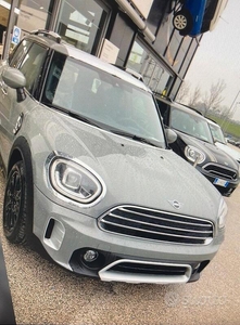 Usato 2021 Mini Countryman 1.5 Diesel 136 CV (21.000 €)