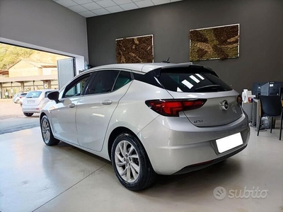 Usato 2021 Opel Astra 1.5 Diesel 122 CV (14.500 €)