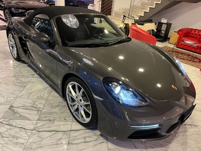 Usato 2021 Porsche 718 Boxster 2.0 Benzin 301 CV (69.900 €)