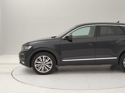 Usato 2021 VW T-Roc 1.5 Benzin 150 CV (29.900 €)