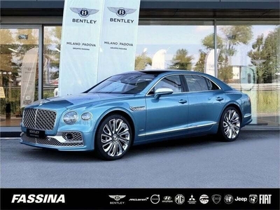 Usato 2022 Bentley Flying Spur 6.0 Benzin 635 CV (230.000 €)