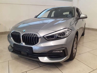 Usato 2022 BMW 118 1.5 Benzin 136 CV (25.900 €)