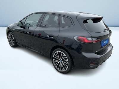 Usato 2022 BMW 225 Active Tourer 1.5 Benzin 136 CV (32.100 €)