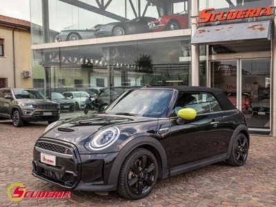 Usato 2022 Mini Cooper S Cabriolet 2.0 Benzin 178 CV (35.900 €)