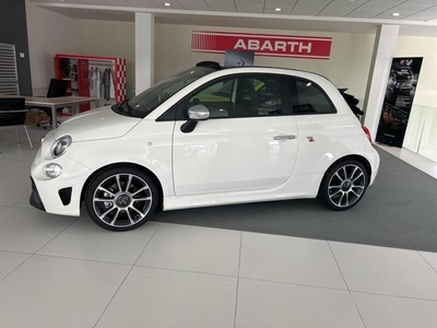 Usato 2023 Abarth 595C 1.4 Benzin 165 CV (28.700 €)