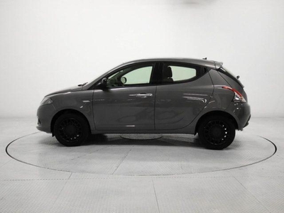 Usato 2023 Lancia Ypsilon 1.0 El_Hybrid 69 CV (13.700 €)