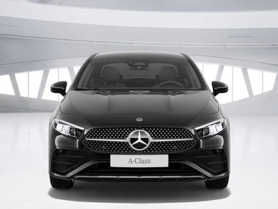Usato 2023 Mercedes A250 1.3 El_Hybrid 163 CV (50.477 €)