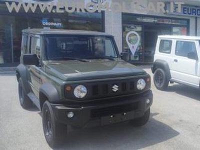 Usato 2023 Suzuki Jimny 1.5 Benzin 102 CV (31.900 €)