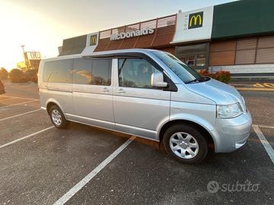 Vendo o scambio vw caravelle t5 2.5 tdi