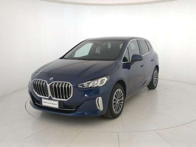 Usato 2023 BMW 218 Active Tourer 1.5 Benzin 136 CV (32.900 €)