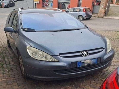 Venduto Peugeot 307 3072001 SW SW 2.0. - auto usate in vendita