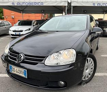 Volkswagen Golf 1.6 16V FSI 5p. Sportline