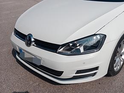 Volkswagen Golf 2.0 TDI 150 cv Highline DSG