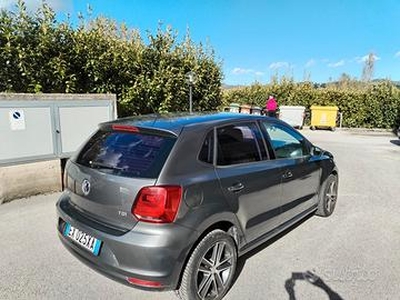 VOLKSWAGEN Polo 5ª serie - 2015